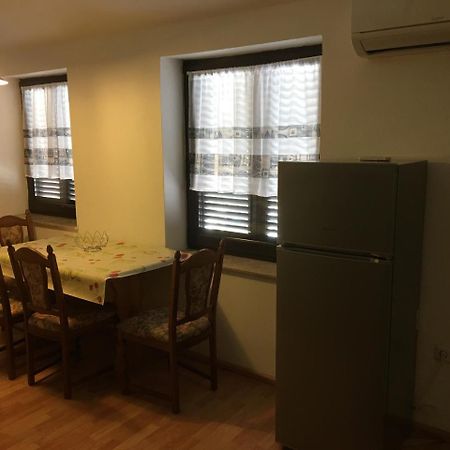 Apartamento Ara-Aradi Baška Exterior foto